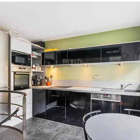 Triplex Cosy Lägenhet *